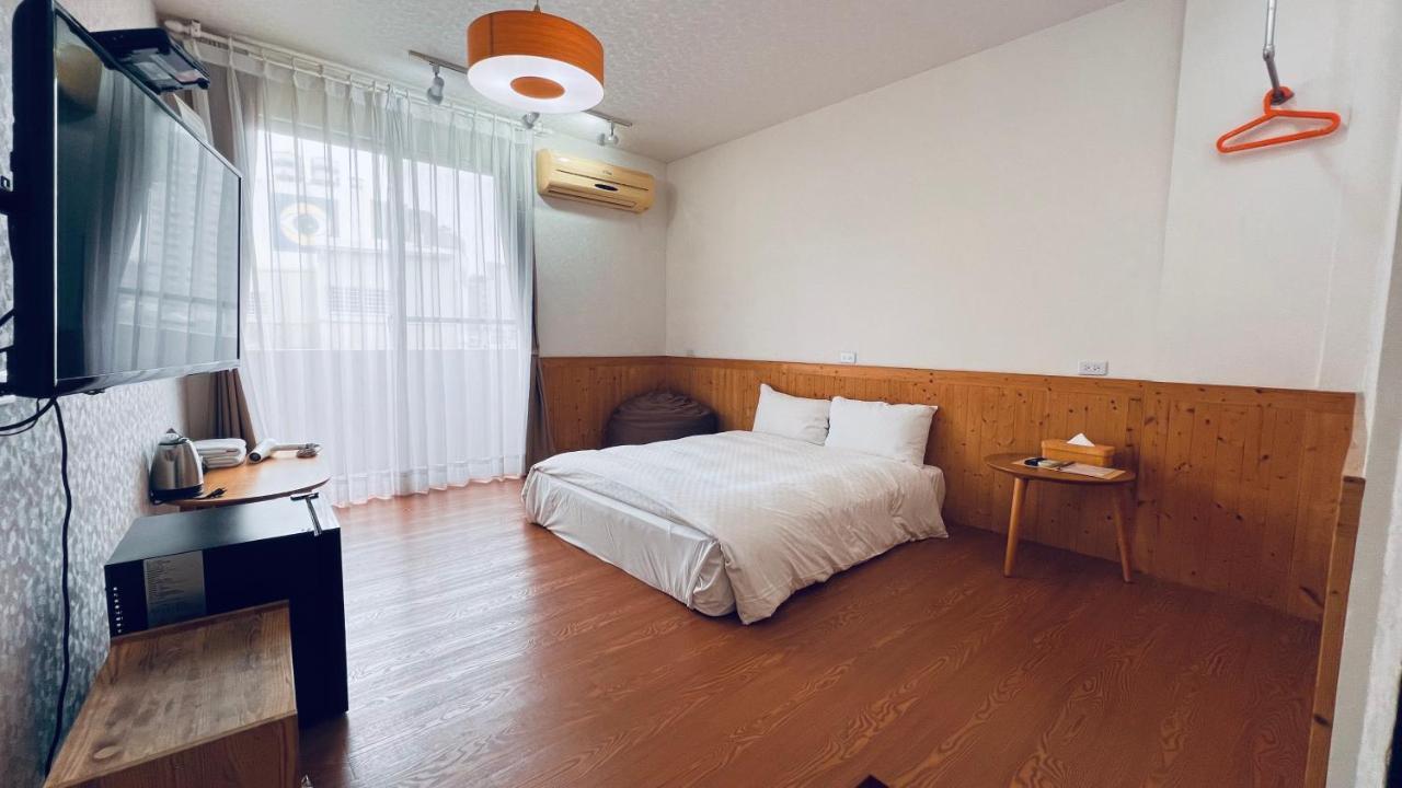 Rainbow Island Apartment Tainan Exterior photo